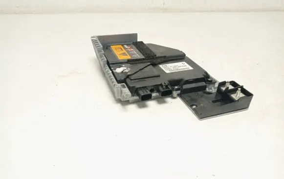 Mazda 6 Voltage converter/converter module GKK167Y60D