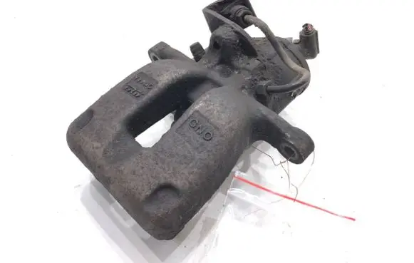 Volkswagen PASSAT B6 Rear brake caliper