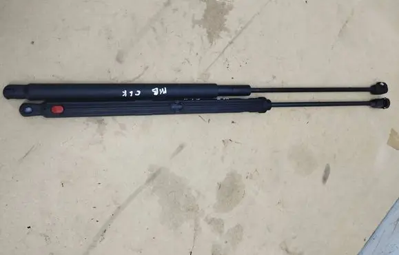 Mercedes-Benz CLK A209 C209 Tailgate/trunk strut/damper