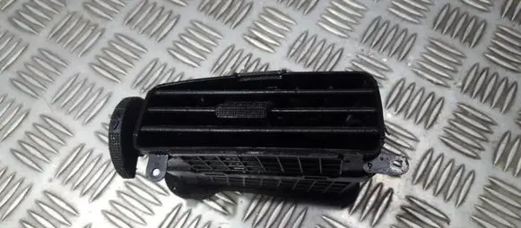 Hyundai Matrix Dash center air vent grill 9742217000 97422-17000