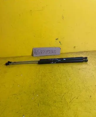 Peugeot 308 Tailgate strut 