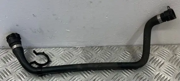 BMW 5 E60 E61 Engine coolant pipe/hose 7799749