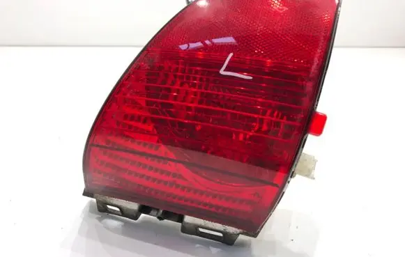 Peugeot 2008 I Rear bumper light 