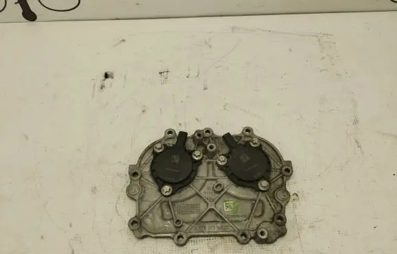 Mercedes-Benz C AMG W205 Timing chain cover A1770150000 A2761560790