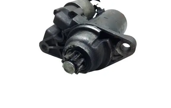 Skoda Fabia Mk1 (6Y) Starter motor 1005831281