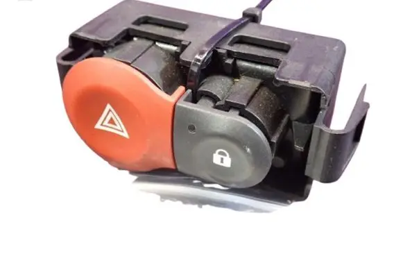 Renault Clio III Hazard light switch 