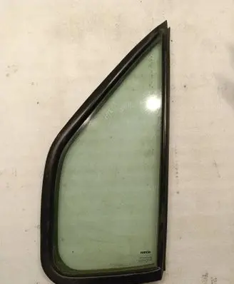 Iveco Daily 4th gen Front triangle window/glass DOT37AS2M47 43R001099