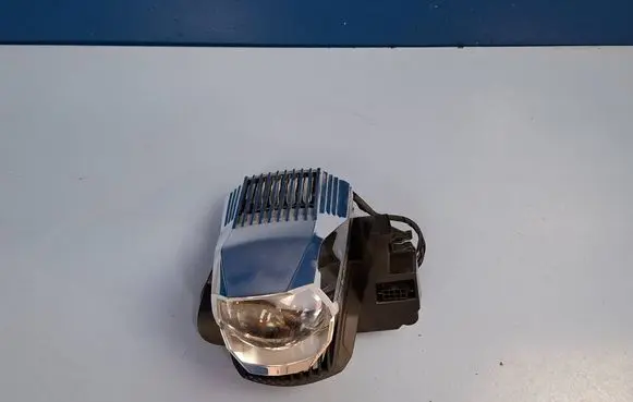 Headlight part