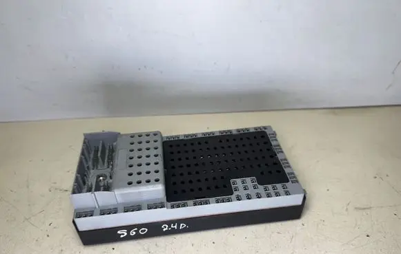 Volvo S60 Comfort/convenience module 8676284 8645716 01W363