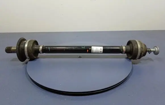 BMW X3 G01 Rear driveshaft 7847411
