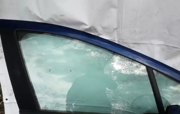 Peugeot 308 Front door window glass four-door MELYNOS