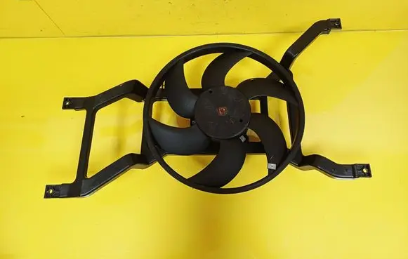 Dacia Logan I Electric radiator cooling fan 8200702956