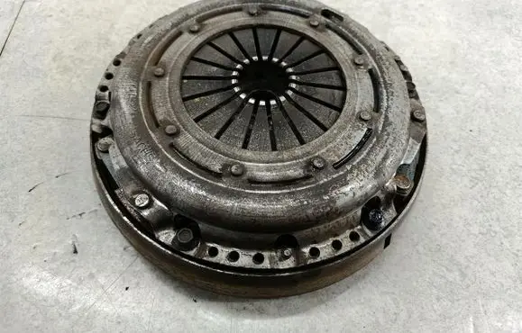 Volvo C30 Dual mass flywheel 