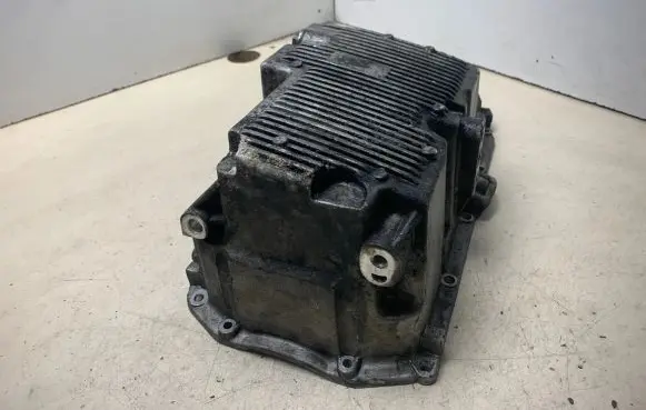 Opel Insignia A Oil sump 55575128 C3229A