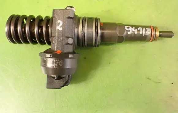 Seat Toledo III (5P) Fuel injector