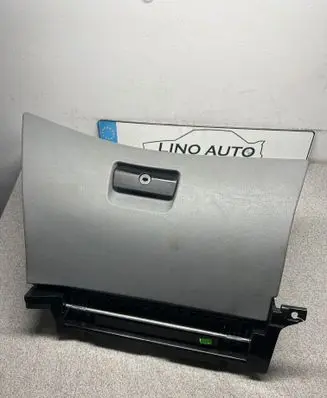 BMW 3 E46 Glove box 8203822