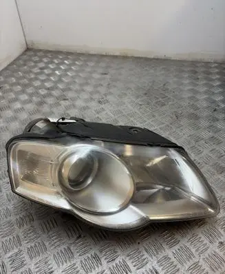 Volkswagen PASSAT B6 Headlight/headlamp 3C0941006A
