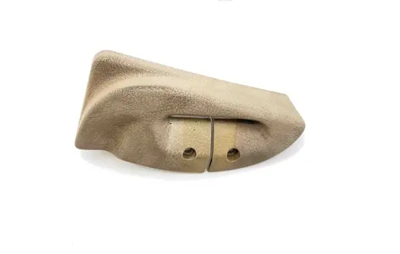 Jaguar XK8 - XKR Seat belt trim AGD HJA7106BB