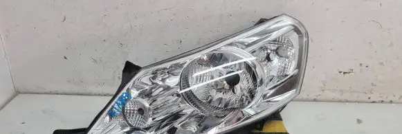 Peugeot Expert Headlight/headlamp 89902605