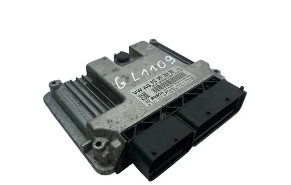 Skoda Fabia Mk3 (NJ) Engine control unit/module 04C907309BB 0261S17849