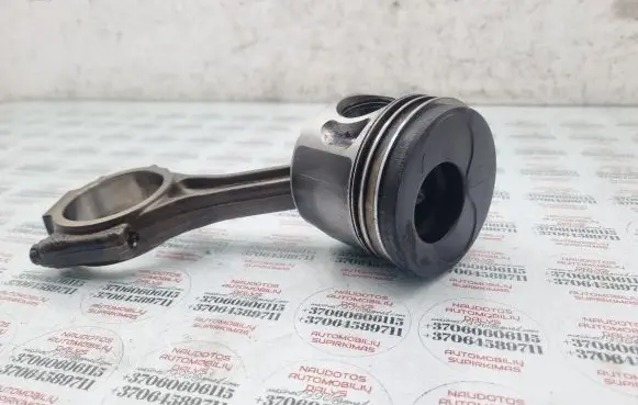 Volkswagen PASSAT B6 Piston with connecting rod 038J