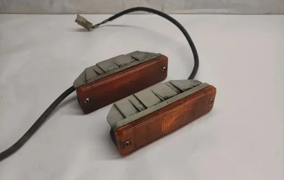 Volkswagen Golf II Front indicator light 191953155 171953049F