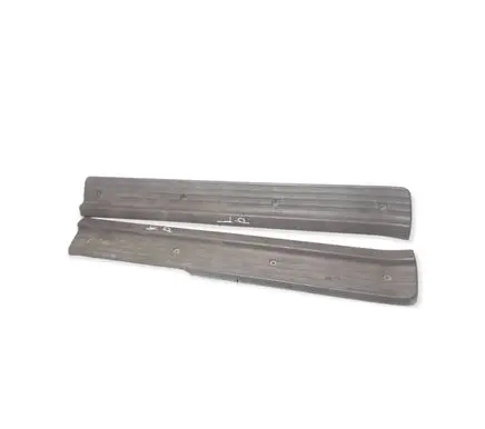 Toyota Land Cruiser (HDJ90) Front sill trim cover 67913-60020
