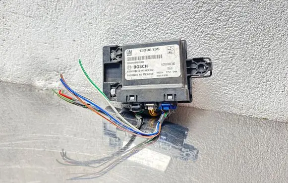 Opel Insignia A Parking PDC control unit/module 13308135 6002JC0000 0263004340