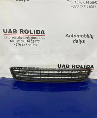 Volkswagen Golf VI Front bumper lower grill 5K0853677A