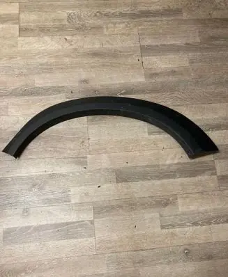 Volvo XC70 Rear arch trim 31283106