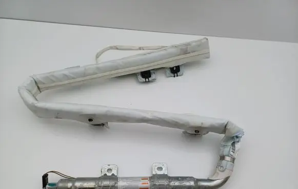 Suzuki Swift I Roof airbag 7648063J00