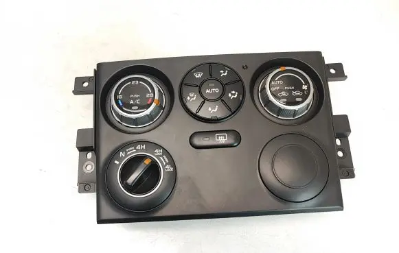 Suzuki Grand Vitara II Climate control unit 3951063JD4CAT CJB502A014AJ 3951064J0