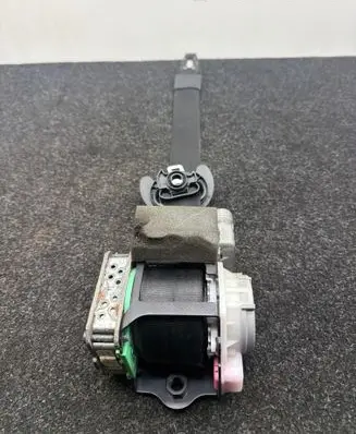 Audi A7 S7 4G Front seatbelt 4G8857706D 0715E6F1NL TK940716379