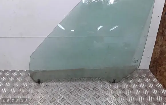 Citroen C4 I Picasso Front door window glass four-door e943r000016