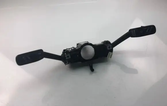 Volkswagen PASSAT B7 USA Indicator stalk 5Q0953521P