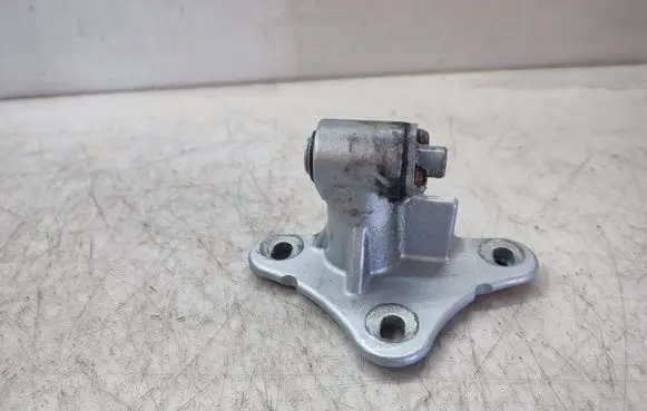 Mercedes-Benz ML W164 Front door lower hinge 
