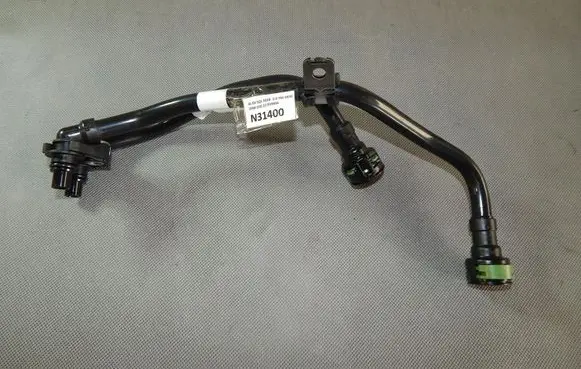 Audi Q5 SQ5 Gearbox oil cooler pipe/hose 8W0317801
