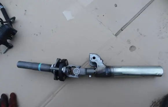 Toyota Hilux VIII Steering wheel axle 111111111111