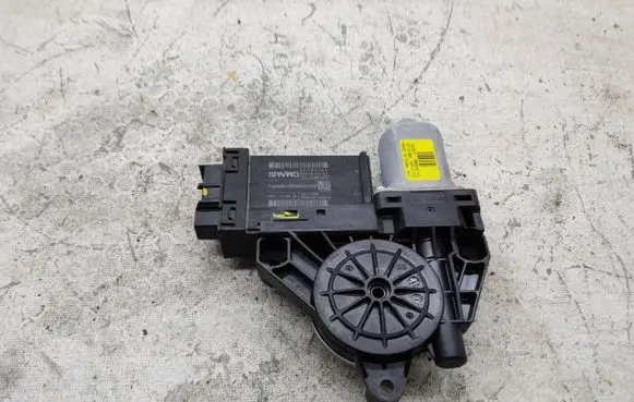 Volvo XC40 Door control unit/module 32283266 8889639261 P10509389
