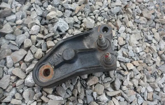 KIA Venga Engine mounting bracket