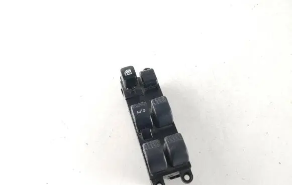 Subaru Legacy Electric window control switch 83071AE020 S5765
