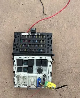 Renault Scenic I Fuse box set S103600401 98053 7703297764J