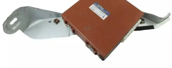 Lexus RX 330 - 350 - 400H Engine control unit/module 88650-48141