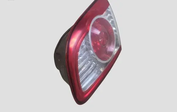 Hyundai Santa Fe Tailgate rear/tail lights 924062B520