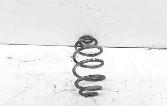 Volkswagen PASSAT B5 Rear coil spring