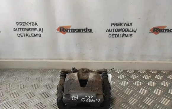 Mini Cooper Countryman R60 Front brake caliper