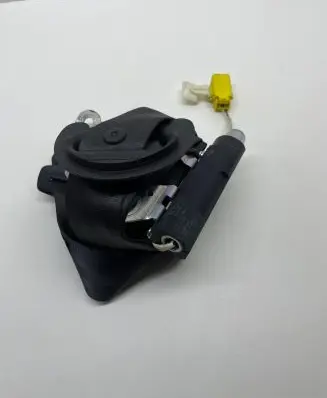 Iveco Daily 45 - 49.10 Front seatbelt 071723020 BAMPT10597