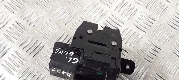 Ford Fiesta Tailgate/trunk/boot lock/catch/latch 8a61a442a66be