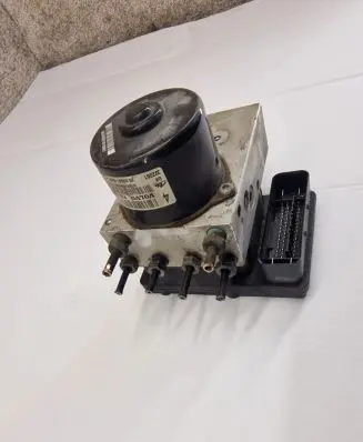 Volvo XC90 ABS Pump 30714960 30714955