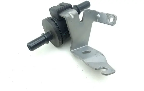 Renault Austral Electric auxiliary coolant/water pump 149305385R